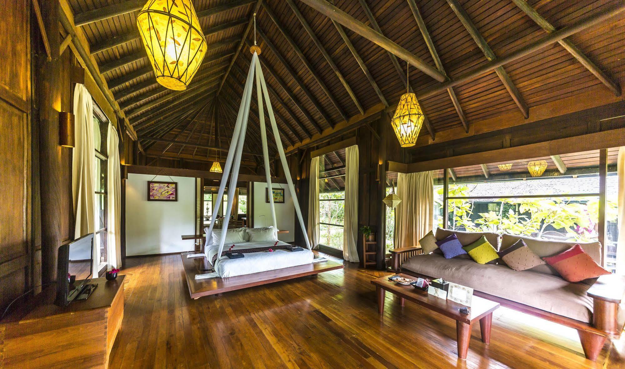 Villa Inle Boutique Resort Nyaungshwe Township Exterior photo