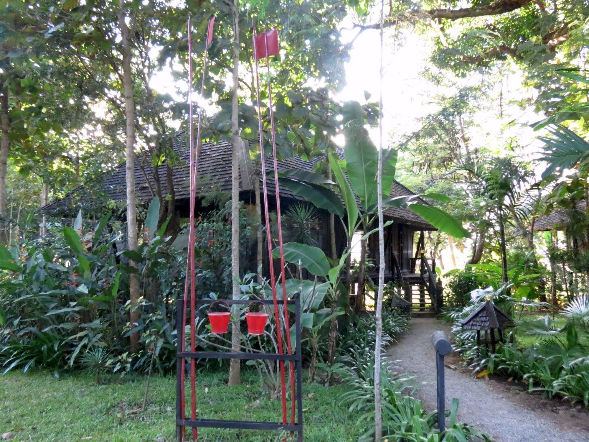 Villa Inle Boutique Resort Nyaungshwe Township Exterior photo